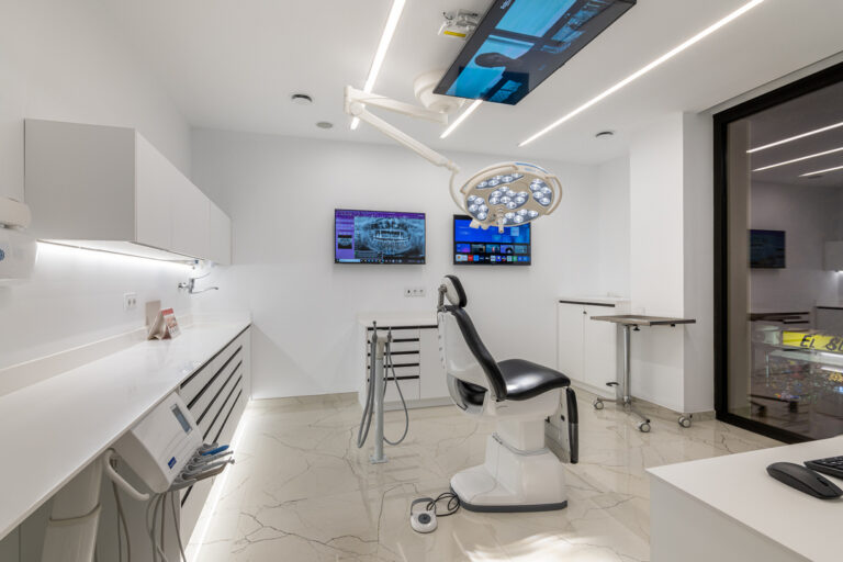 clínica dental ballester quirófano